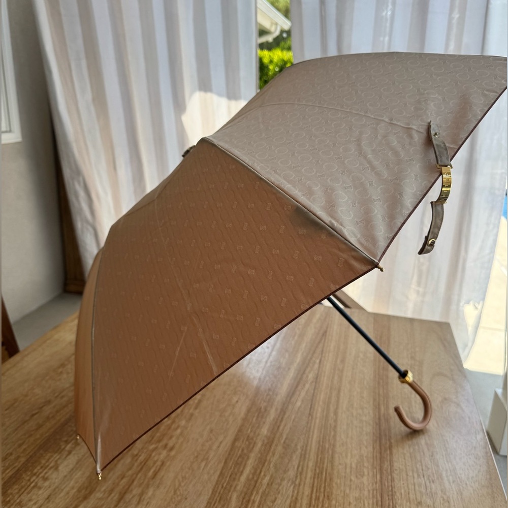 Celine Tan Umbrella - Picture 5 of 12